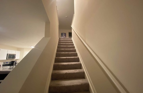 Xenia House | The Shmoe Abode