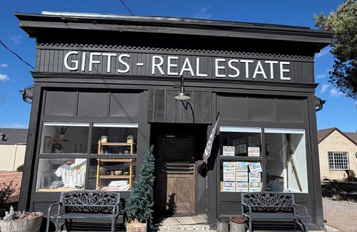 Monroe Apartment | The Shop on Main