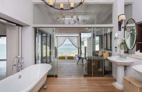 Kata Hotel | The Shore at Katathani