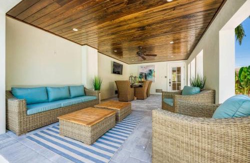 Saint Armands Key House | The Shore House