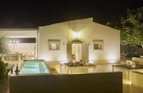 Granelli Villa | The Shoresound Maison de Charme is just a few steps from the sea
