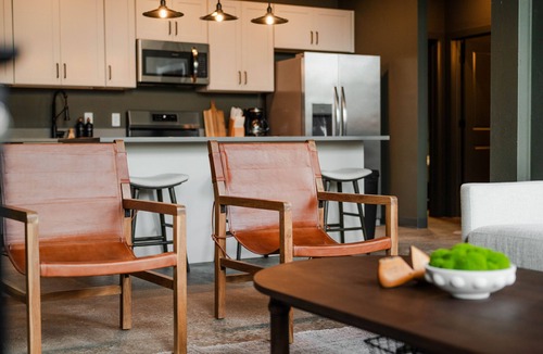 Lancaster Apartment | The Shumaker | Unit 107 | Chic Lancaster Apt
