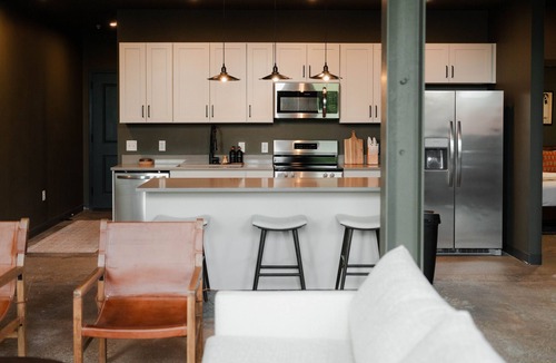 Lancaster Apartment | The Shumaker | Unit 107 | Chic Lancaster Apt