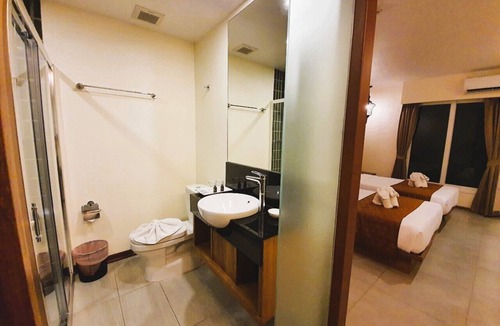 Thapae Hotel | The Signature Hotel Thapae
