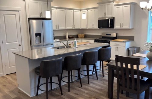 Silverton House | The Silverton House - A Modern Family Retreat