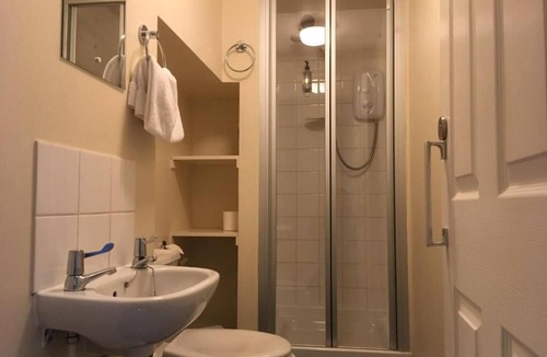 Silverton Bed & Breakfast | The Silverton Inn - B&B