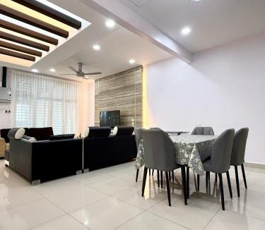 Malim Jaya Villa | The Single Level Bliss By Nestcove