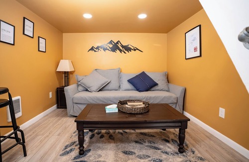 Lyons Resort | The Ski Haus - Themed Tiny Home with Vintage Ski Lodge Flair Near Estes Park