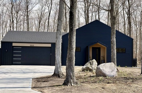 Empire House | The Sleeping Bear Hemma