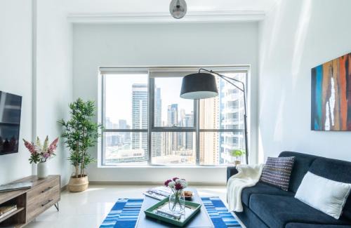Jumeirah Beach Residence Apartment | The Smart Concierge - Bay Central