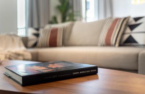 Downtown Dubai Apartment | The Smart Concierge - Reehan 2