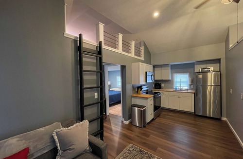Lakeview House | The Snappy Turtle