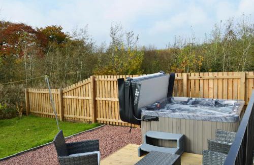 Bathgate House | The Snug