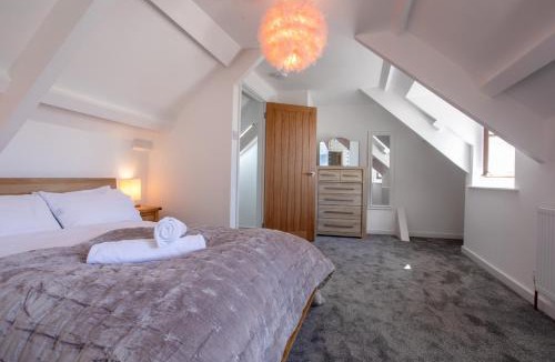 Mousehole House | The Snug in Mousehole