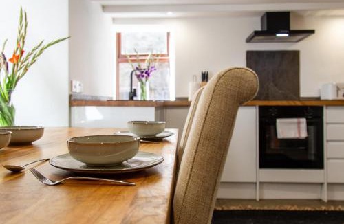 Mousehole House | The Snug in Mousehole