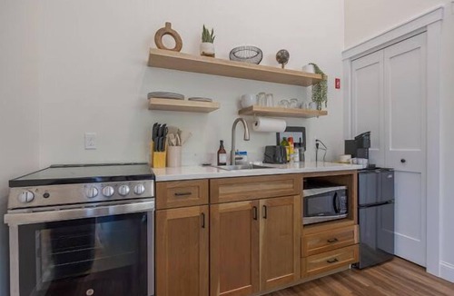 Ellsworth Apartment | The Solace Nook