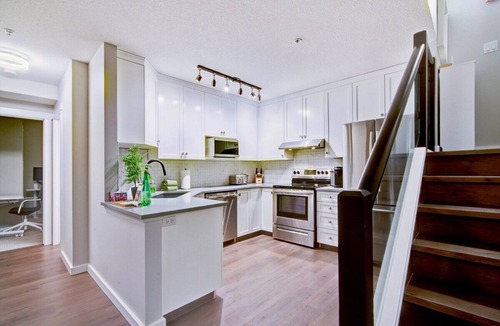 Canmore Condo | The Solstice Loft -2 Bed/2 Bath Luxurious Penthouse