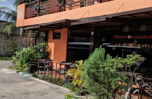 General Santos Hotel | The Sonly Suites
