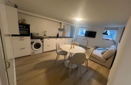 Nijmegen Apartment | The Souterrain
