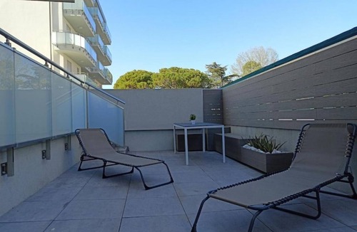 Caorle Apartment | The Space🏖️ Welcome to your seaside home in Caorle!Imagine waking up to the scent of the sea, sipping a coffee at dawn on your private terrace, and diving into the pool under the summer sky while the sun caresses your skin… ✨🌊 The Dream Apart