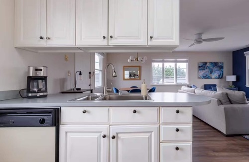 Edgemore Apartment | The Sparrows Nest - in downtown Sparrows Point