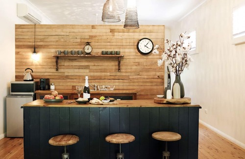 Millthorpe Apartment | The Speckled Nest - Self-contained studio home for 2 in a peaceful garden