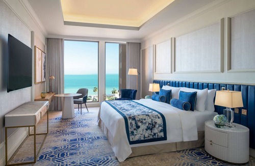 West Bay Hotel | The St. Regis Doha