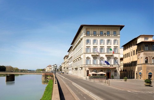 Santa Maria Novella Hotel | The St. Regis Florence