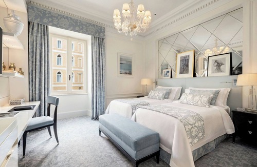 Repubblica Hotel | The St. Regis Rome