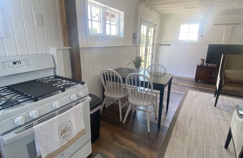 Kinderhook Cottage | The Stable at Fairland Farm - Converted Country Retreat