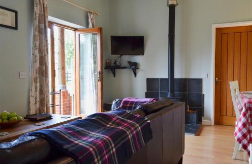 New Forest District House | The Stables