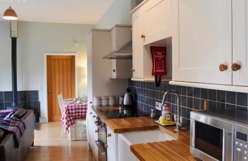 New Forest District House | The Stables
