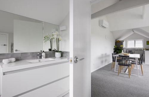 Newstead Apartment | The Stables