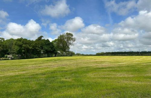 Wesham House | The Stag's Head - Shepherds Hut