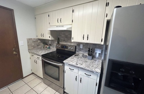 Kennewick House | The Staycation With Indoor Pool & Hot Tub, Sleeps 16.