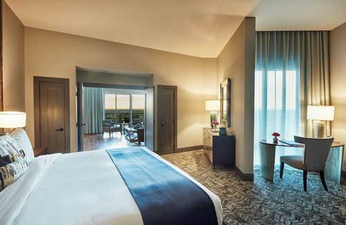 College Station Hotel | The Stella Hotel, Autograph Collection