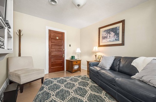 Farmington Hotel | The Stewart Suite | Historic Victorian Inn Room
