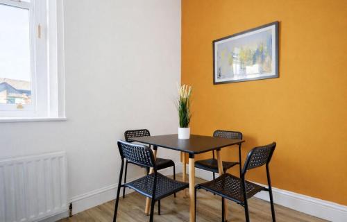 Moffat Apartment | The Stockton Apartment by GR Estates