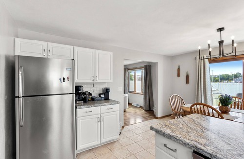 Kimberly House | The Stonegate - 2 King Beds, Fenced Yard & 2-Car Garage