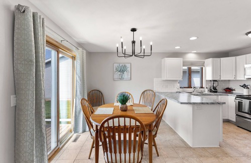 Kimberly House | The Stonegate - 2 King Beds, Fenced Yard & 2-Car Garage