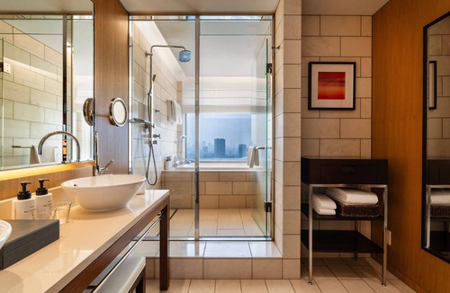 Minato Hotel | The Strings by InterContinental Tokyo by IHG