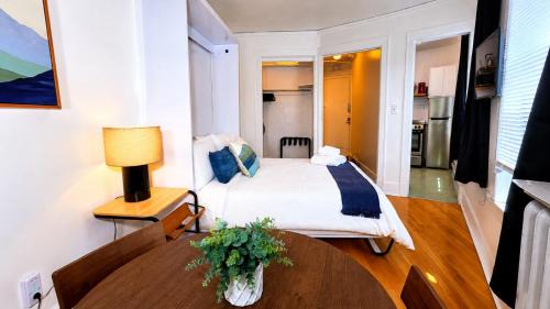 Broadway Apartment | The Studio at Hotel Olive - Capitol Hill