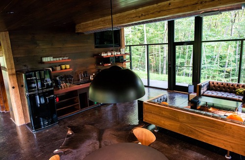 South Bloomingville House | The Study @ Lost Cavern
