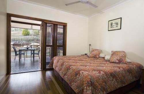 Atherton Bed & Breakfast | The Summit Bed & Breakfast