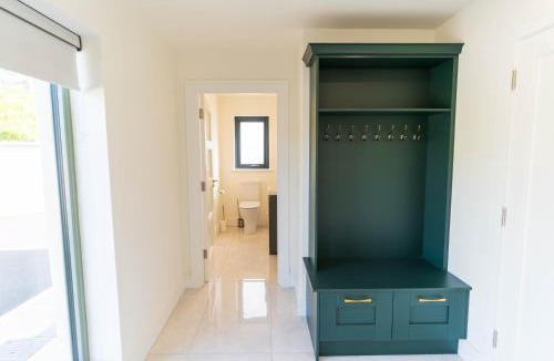 Cahirciveen House | The Summit - Skellig Coast