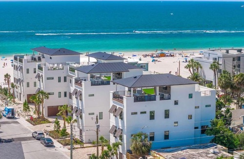 Clearwater Beach House | The Sun Deck