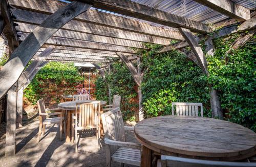 Faversham Hotel | The Sun Inn