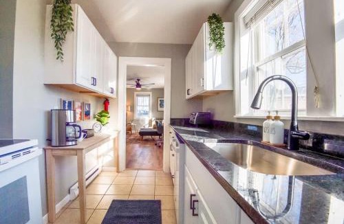 Dover Apartment | The Sunnyside Stay