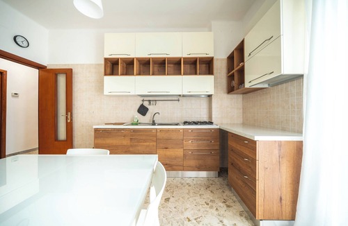 Conversano Apartment | The Sunset - Free Parking