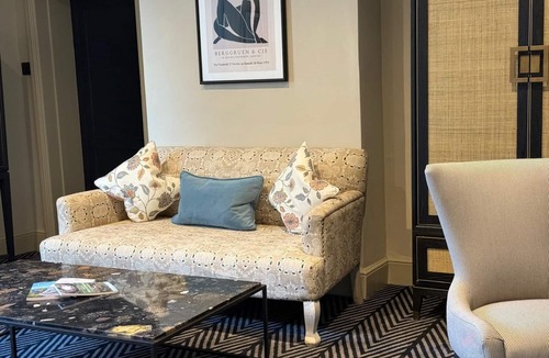 Muxton Hotel | The Sutherland